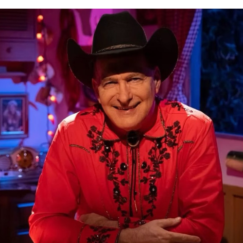 Joe bob briggs posing for show promo